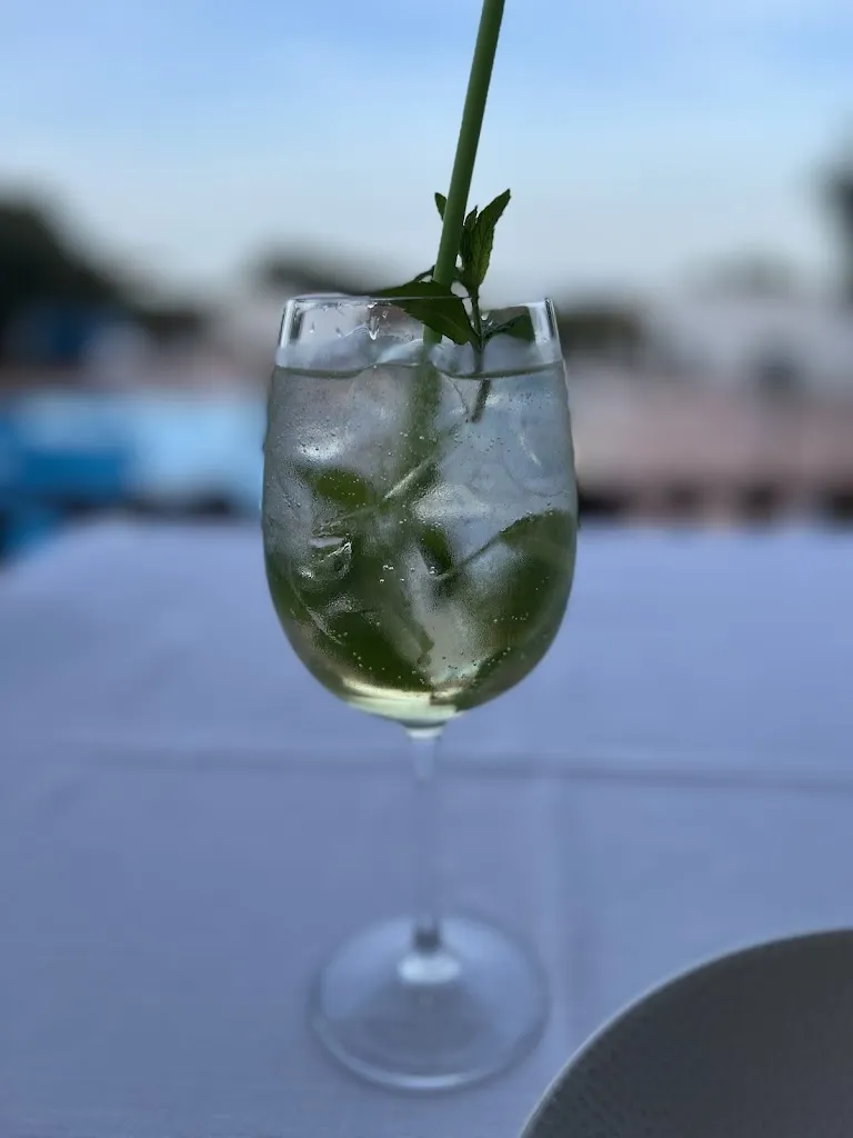 Patricia Reed_TEMARI bistrò_Cala Gonone_review