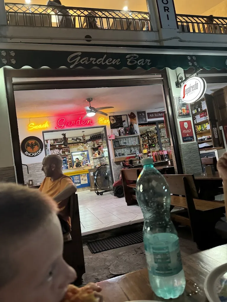 Ivana Kalicanin_Garden Bar_Cala Gonone_review