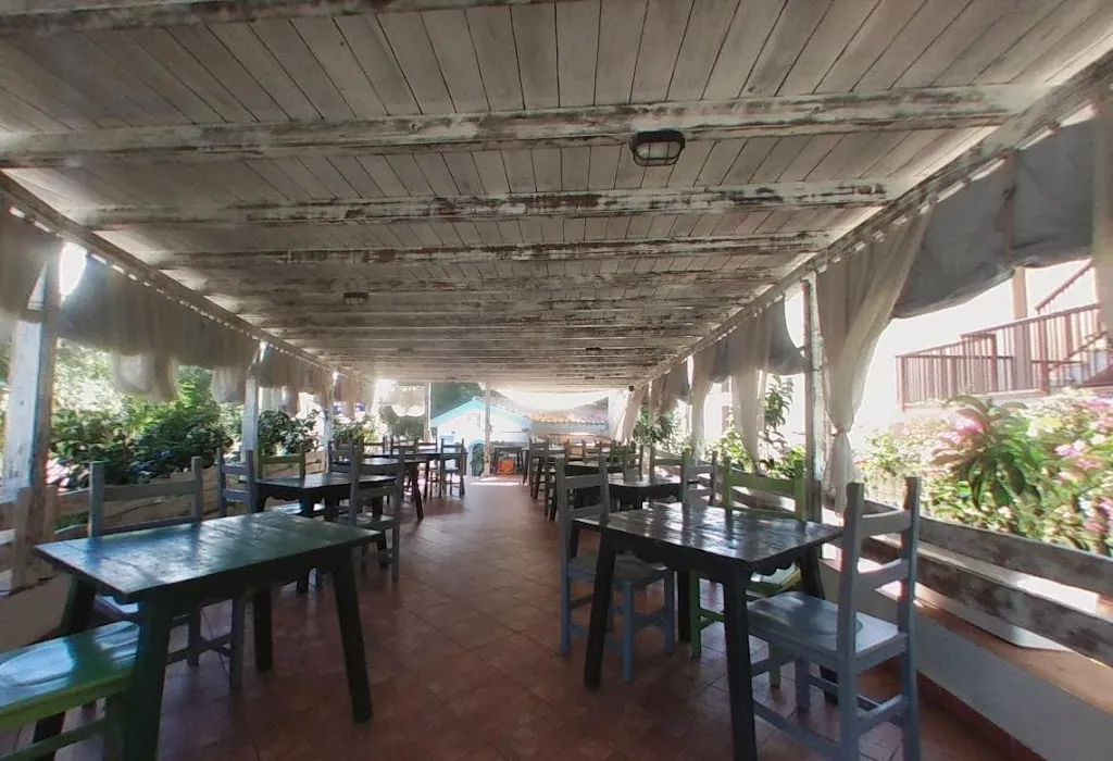 Musicafe_Cala Gonone_slider_image_1