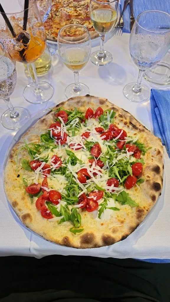 Musicafe_Cala Gonone_slider_image_2