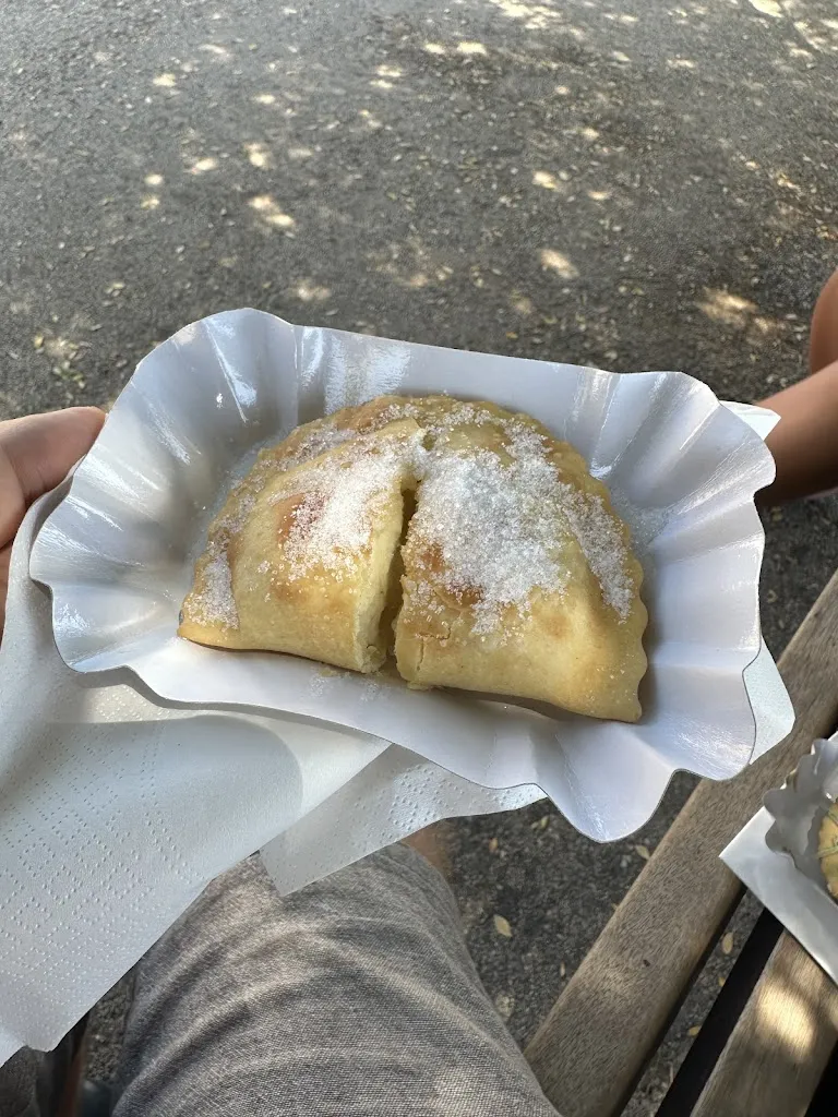 Seadalovers restaurant in Cala Gonone