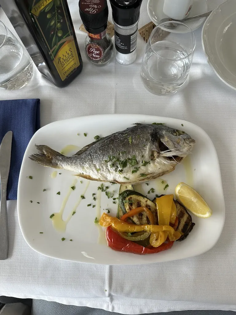 Kristin Atanasova_Ristorante Pizzeria Snoopy_Cala Gonone_review