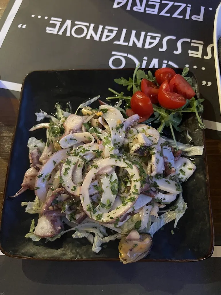 Stiliana Georgieva_PIZZERIA DIMITRI Asso di Pizze_Cala Gonone_review