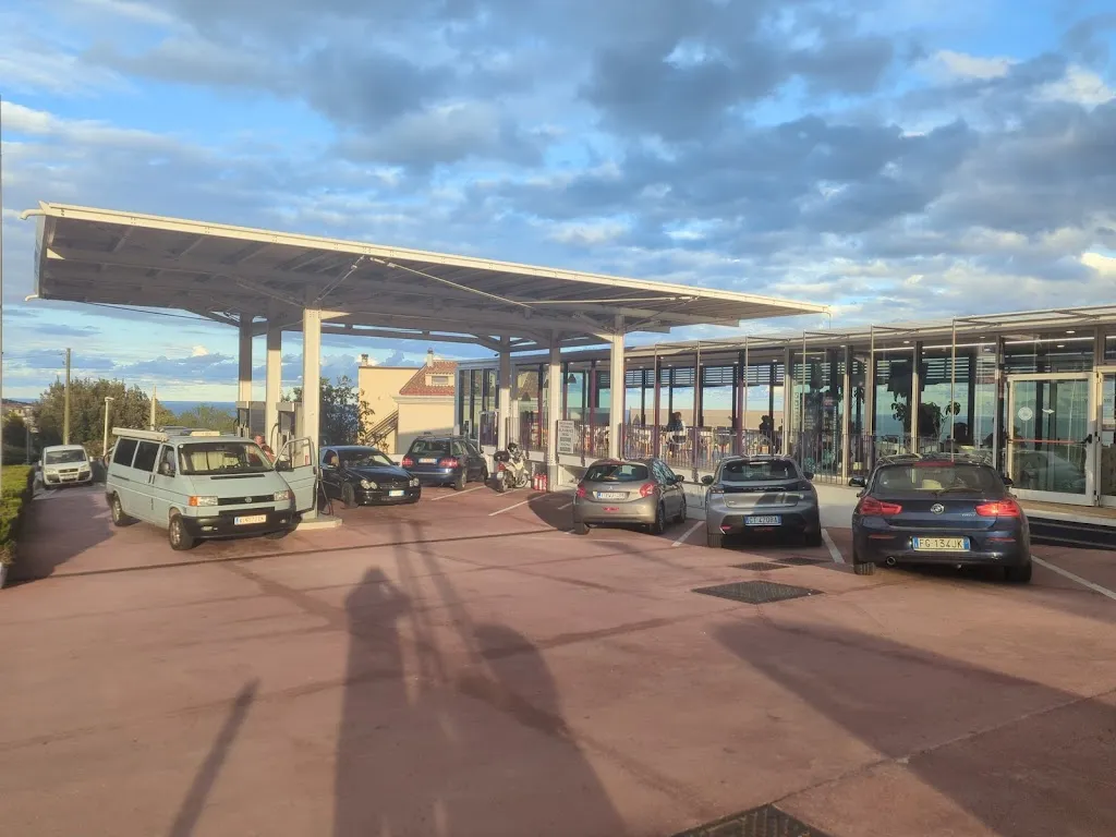 Plamen Manev_Puddu Carburanti - Cala Gonone_Cala Gonone_review