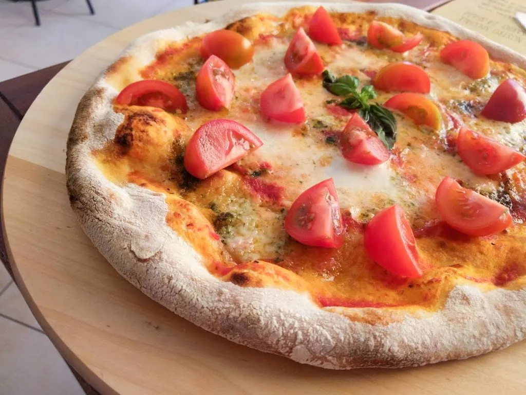 Wikipizza La Vera Pizza di Sardegna_Cala Gonone_slider_image_2