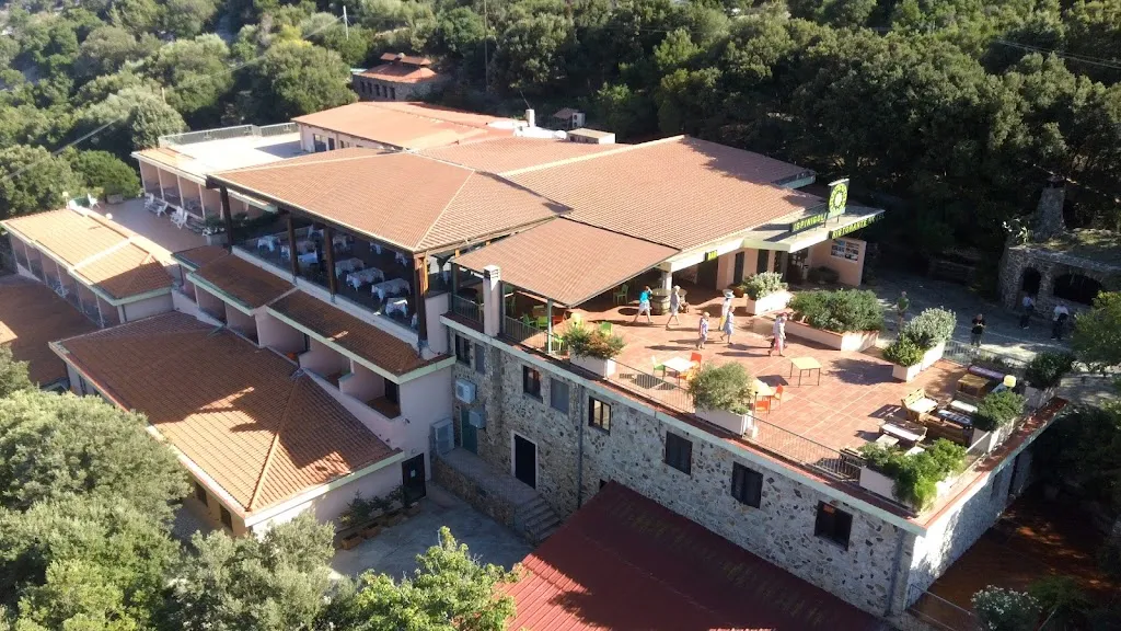 Hotel Dorgali | Ispinigoli restaurant in Cala Gonone