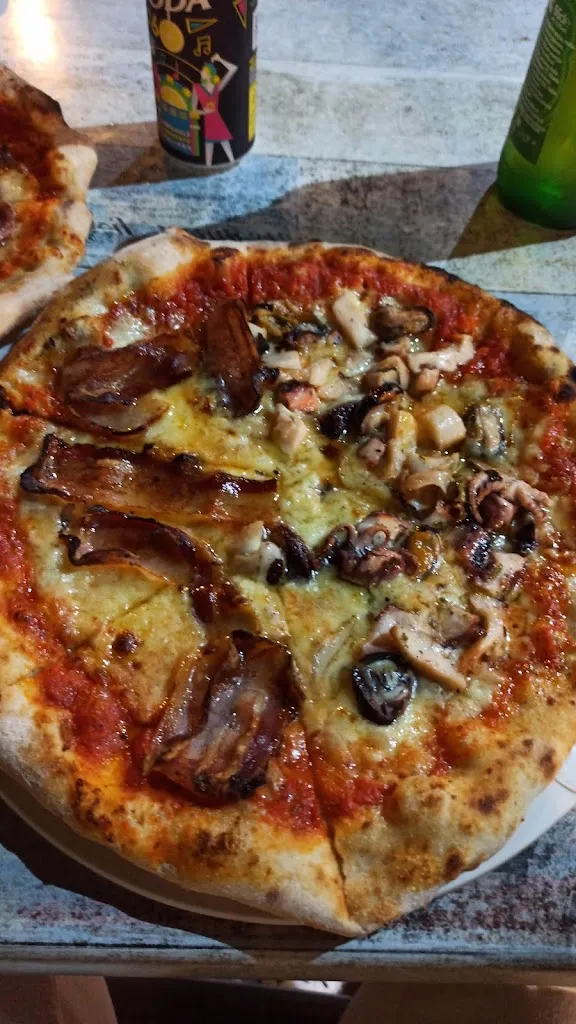 Brigantino II restaurant in Cala Gonone