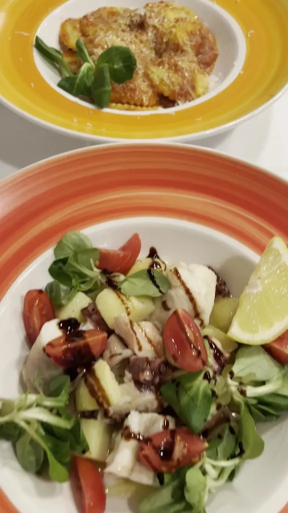 OSTERIA SARDEGNA FINGER-FOOD_Cala Gonone_slider_image_2