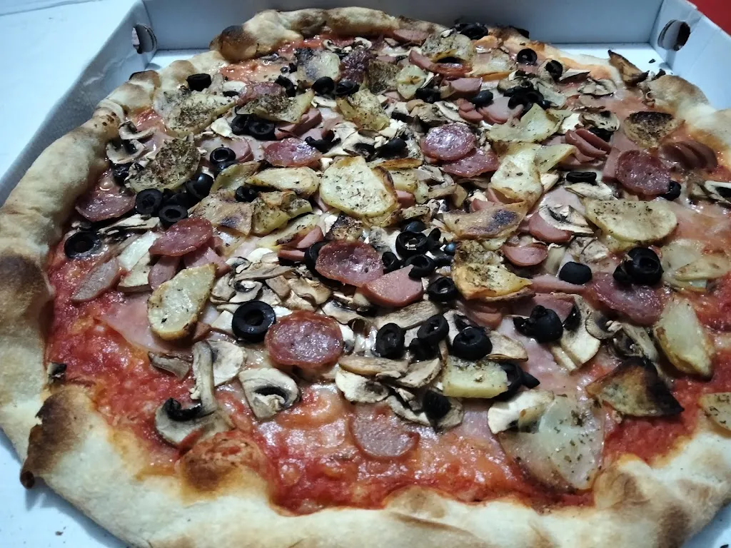 Menu_Pizz Stop_Decimoputzu_image_2