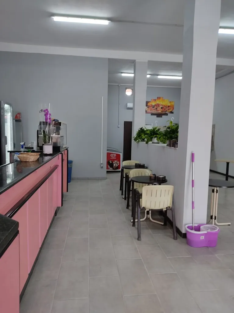 Pizz Stop_Decimoputzu_slider_image_3