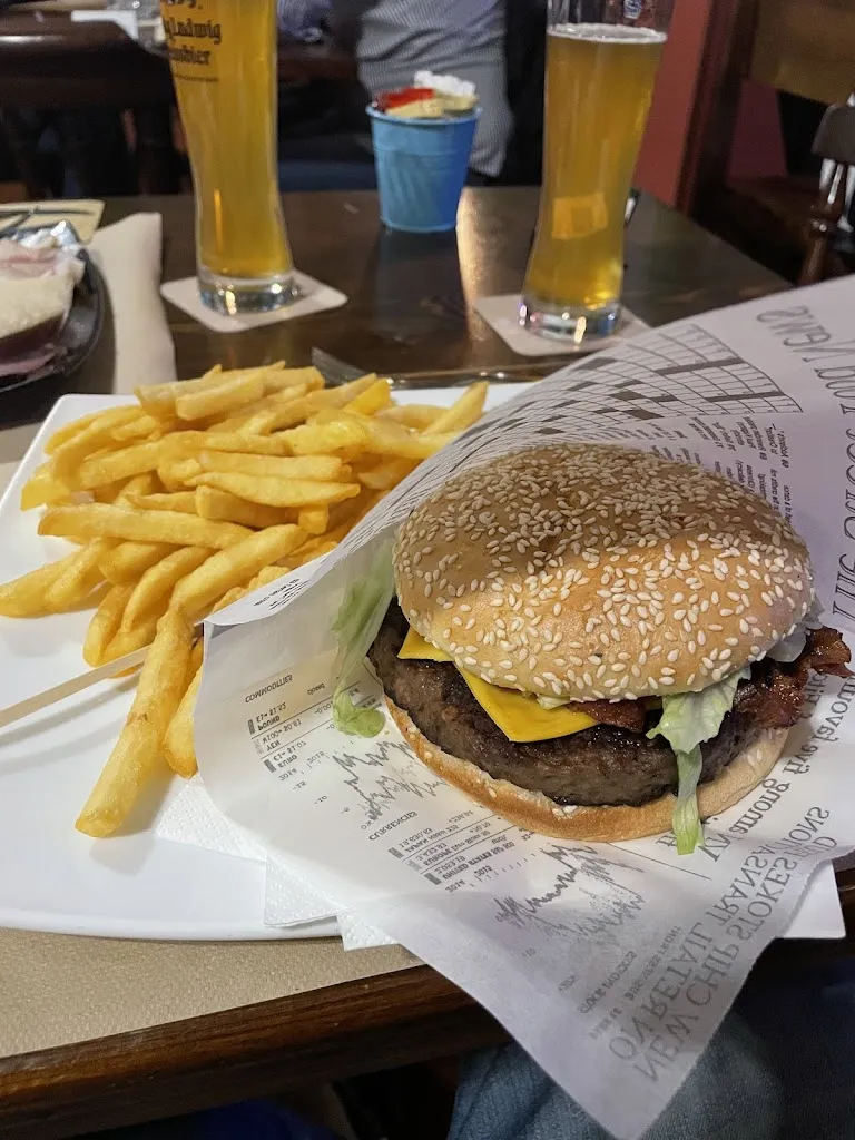 Ro Man_Cirano pub_Decimomannu_review