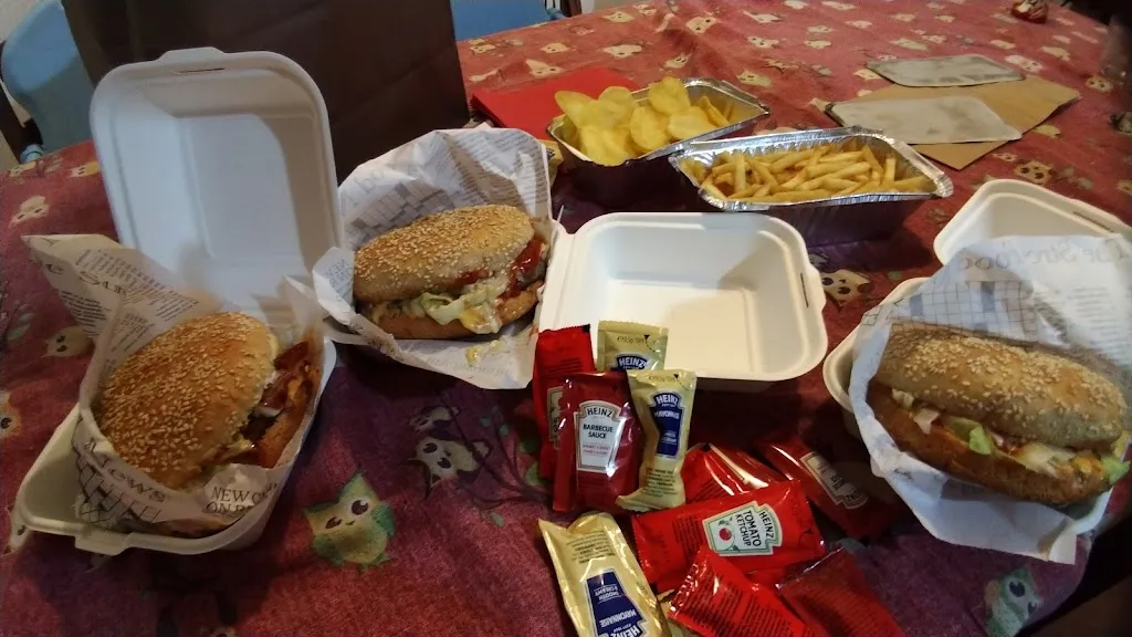 Cristian Vargiu_Cirano pub_Decimomannu_review