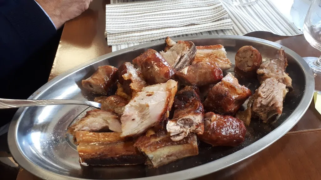 Pizzeria S 'Abile_Desulo_slider_image_3