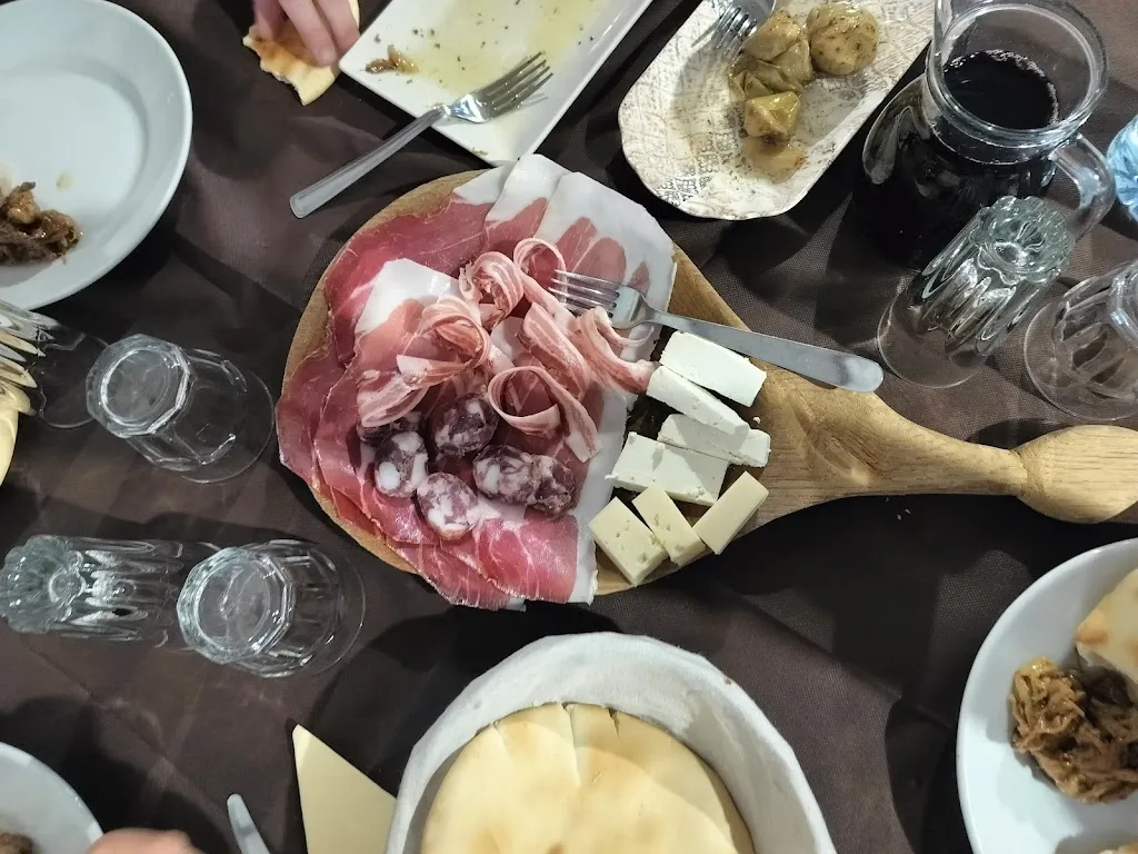 Is Cubas_Desulo_slider_image_2