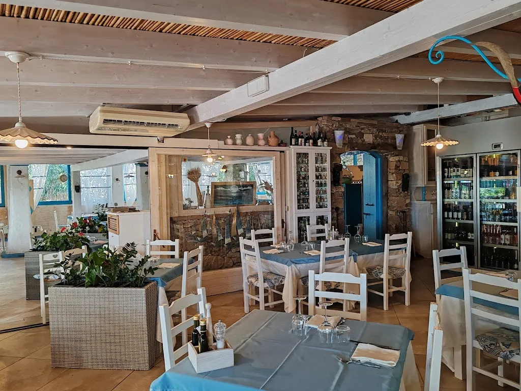 Crar'e Luna - Ristorante a Chia restaurant in Domus de Maria