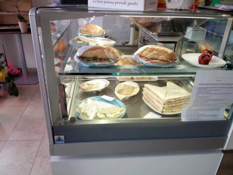 Cafè Valentina restaurant in Donigala Fenugheddu