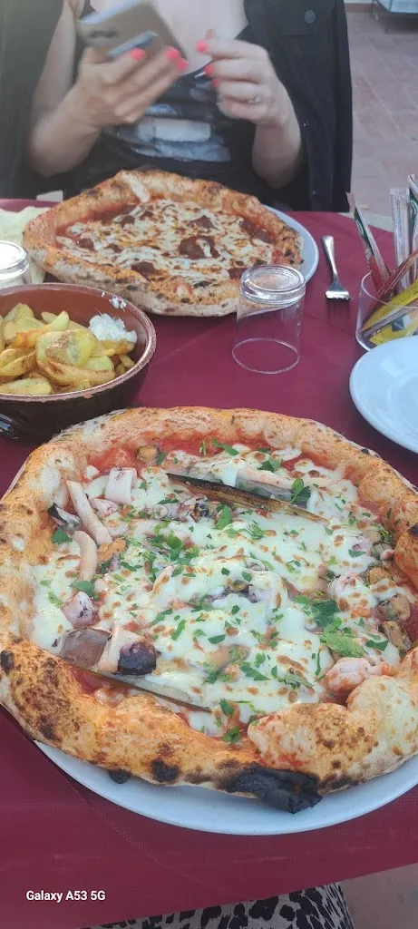 Fumiko Ramsay_Arcadia | Restaurant & Lounge Bar_Capoterra_review