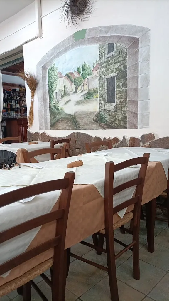 Alessio Boi_Murales 2 - Pizzeria & Ristorante_Capoterra_review