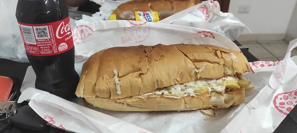 Pizzeria Da Sara_Capoterra_slider_image_3