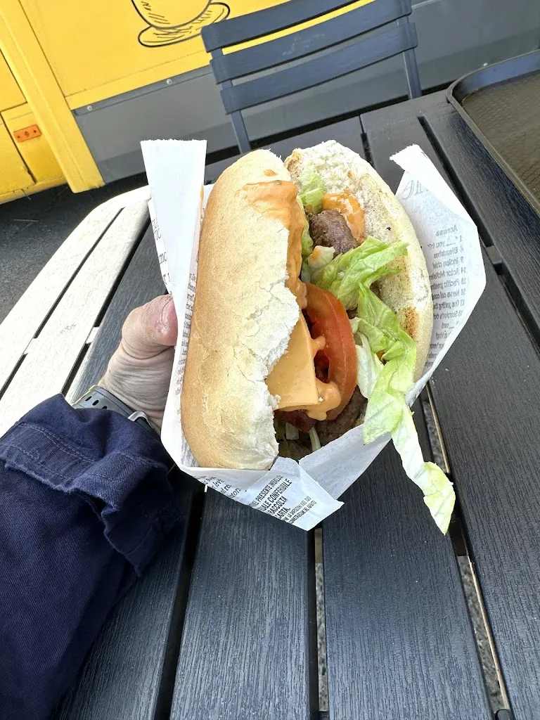 R P_Chips on the road_Capoterra_review