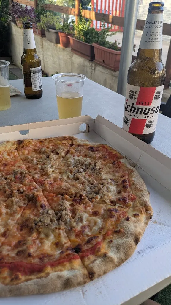 Kelly Abrahams_Da Stefano Pizzeria_Capoterra_review