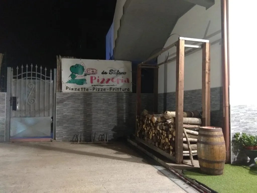 Da Stefano Pizzeria restaurant in Capoterra