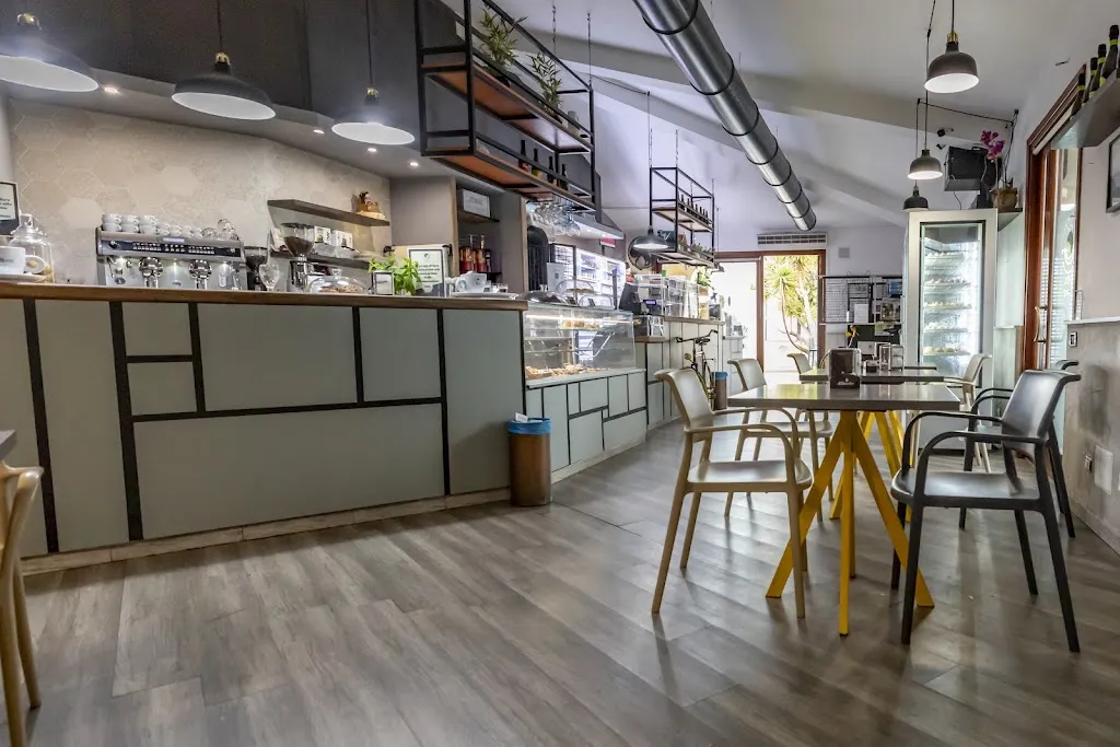 Sol Cafè restaurant in Capoterra