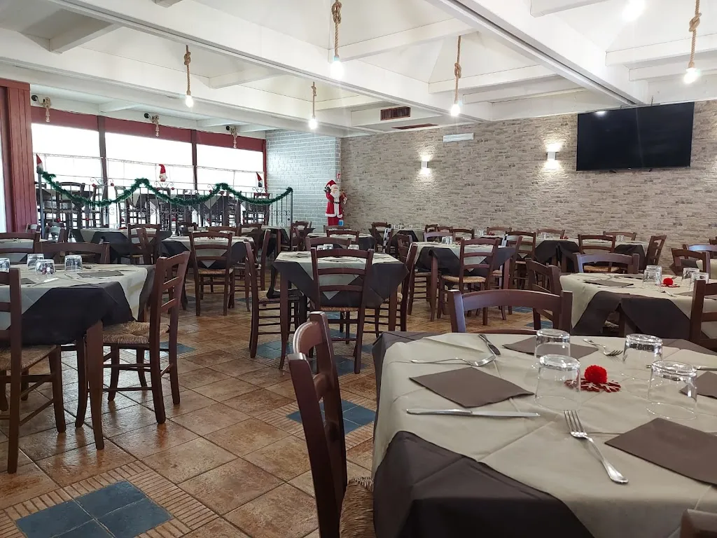 Sa Torre e S'olia (ristorante, pizzeria) restaurant in Capoterra