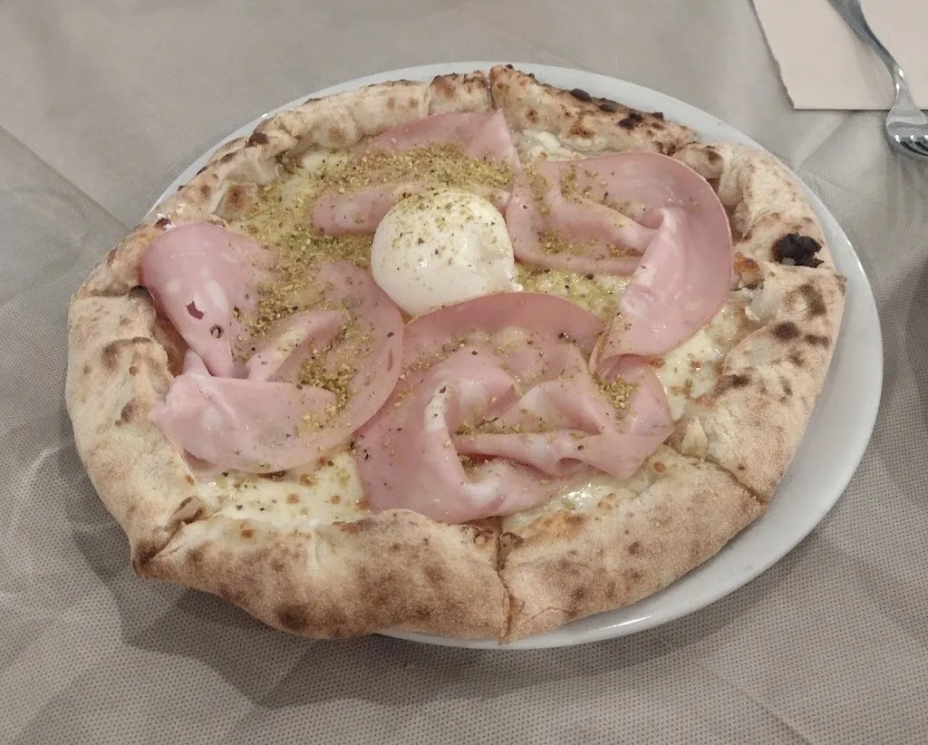 Sa Torre e S'olia (ristorante, pizzeria)_Capoterra_slider_image_3