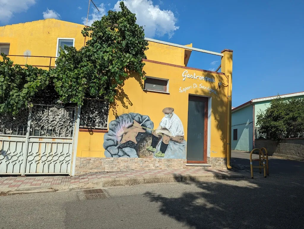 Rosticceria Sapori di Sardegna restaurant in Domusnovas