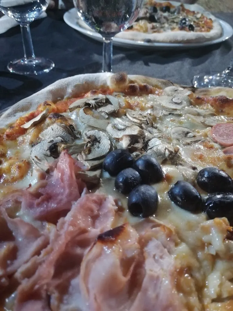 Menu_Chiosco Los Locos Parco Scarzella Domusnovas_Domusnovas_image_3