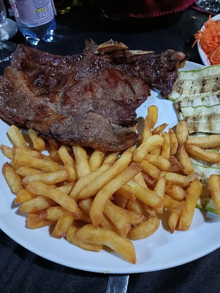 Chiosco Los Locos Parco Scarzella Domusnovas restaurant in Domusnovas