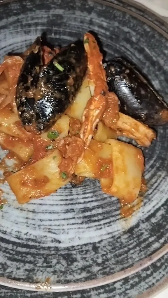 The Photographic Imprint_Bardy's Relax Food & Drink House_Dolianova_review