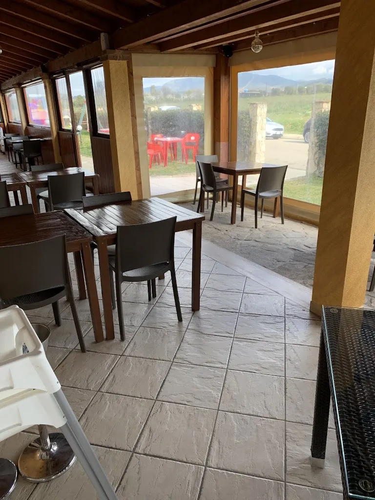 Bardy's Relax Food & Drink House_Dolianova_slider_image_1