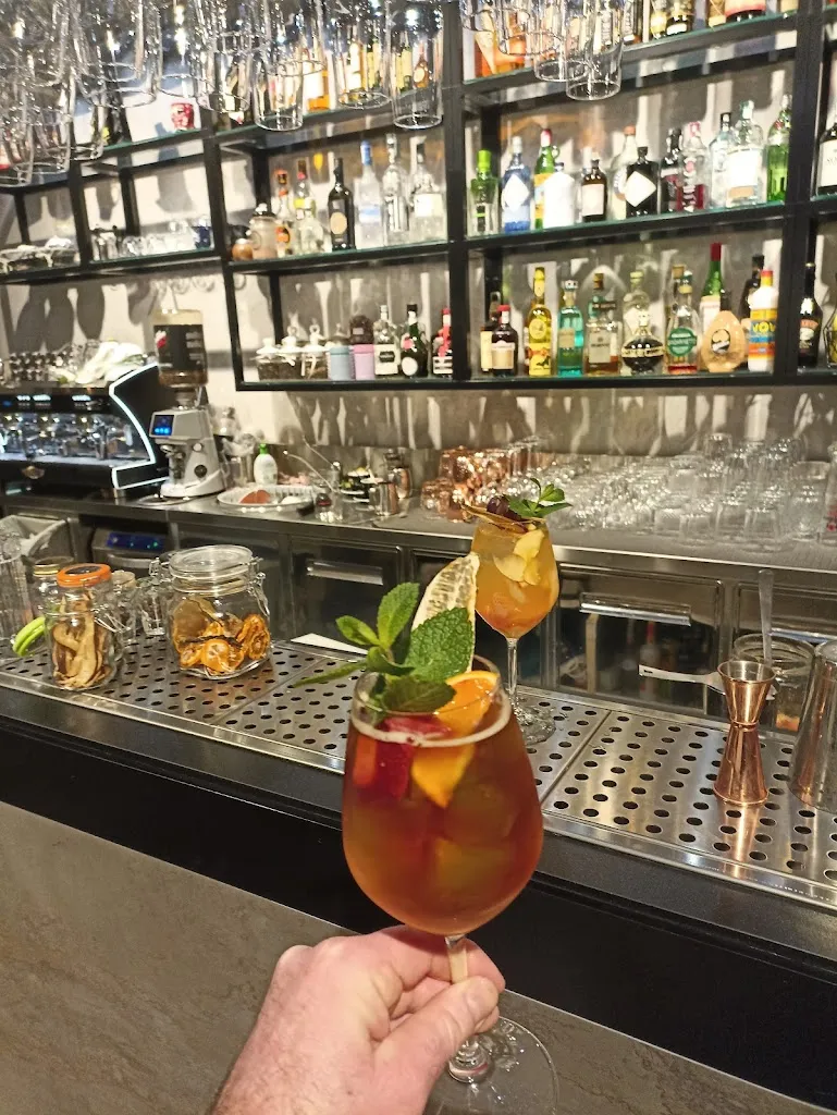 Uva Bar Dolianova restaurant in Dolianova