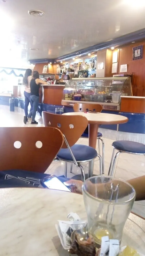 Blue Eyes di Poggi Patrizia_Dolianova_slider_image_2