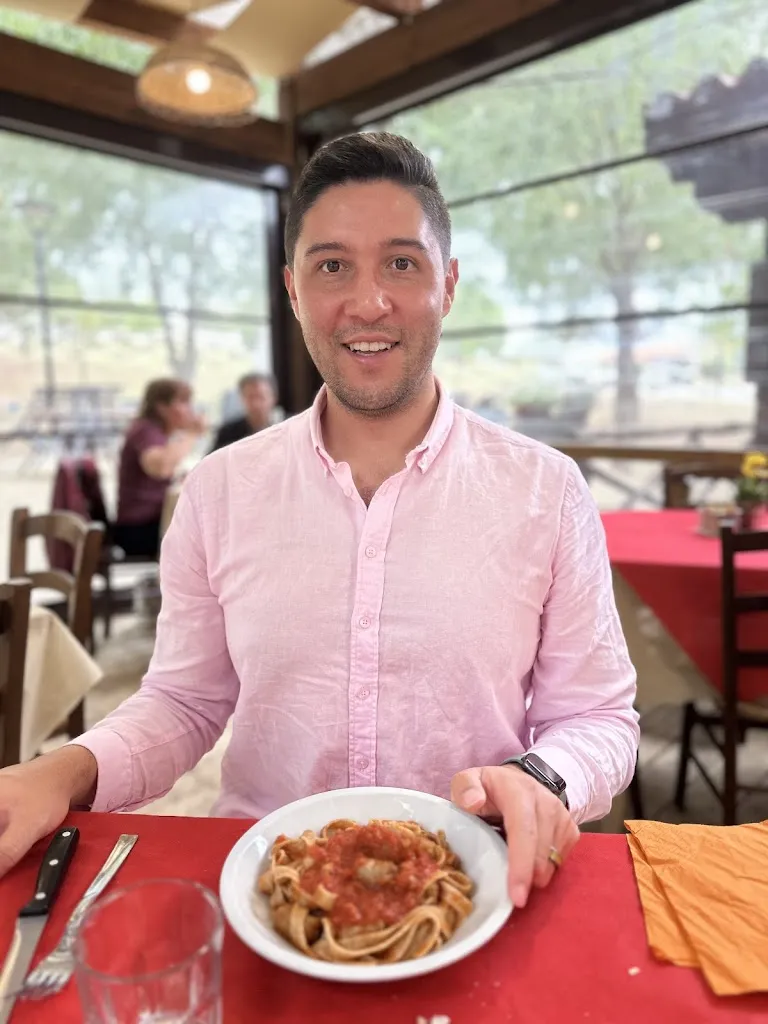 Ana Gutierrez_Su Tziri Tziri_Dolianova_review