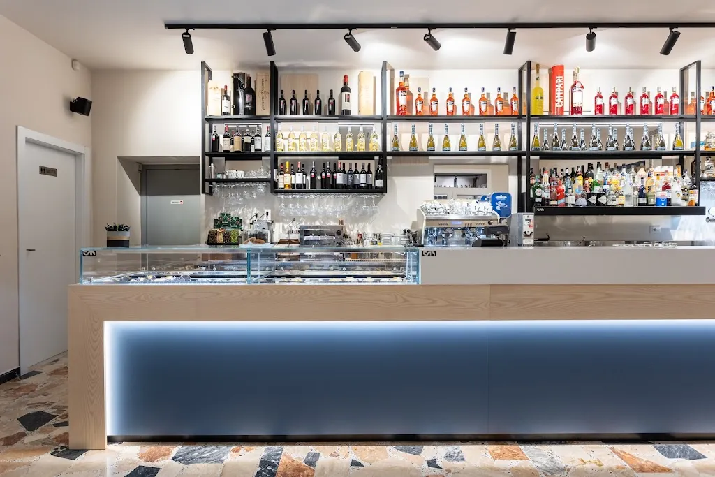 Bar la piazza di Pitzalis Giusi restaurant in Escalaplano