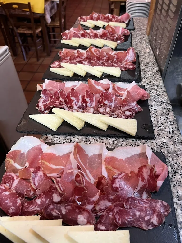 Ristorante Pizzeria Su Delegau_Fluminimaggiore_slider_image_3