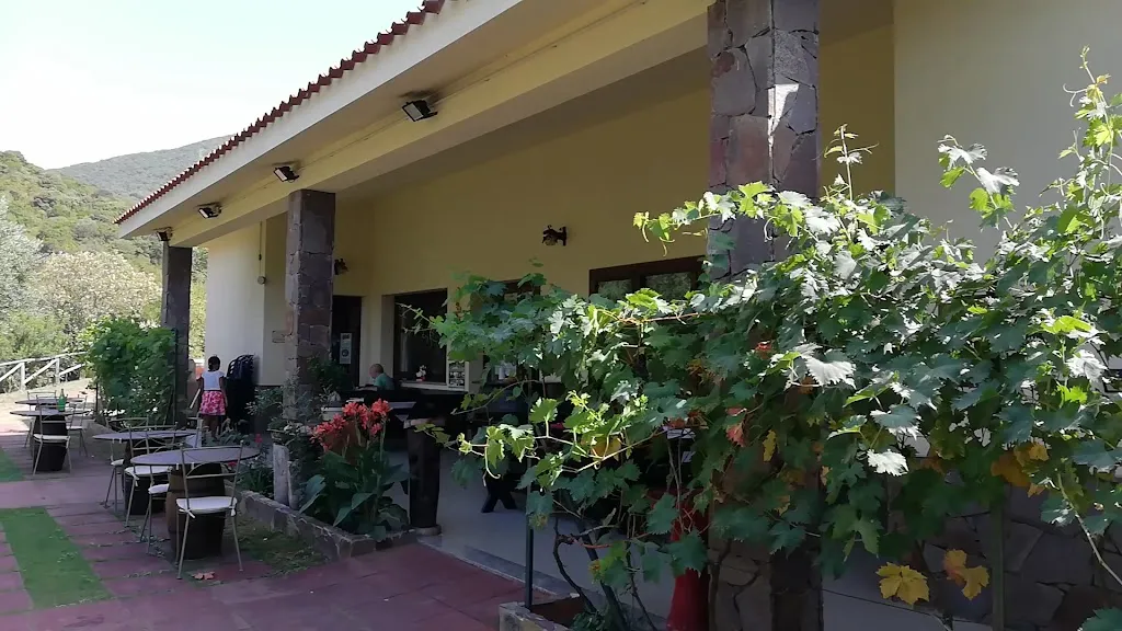 Ostello Ristorante Su Mannau_Fluminimaggiore_slider_image_2