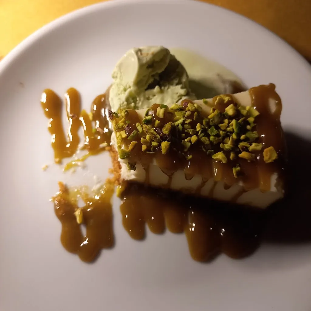 Valentina Columpsi_Butterfly bar pizzeria di Caddeo Veronica e Caddeo Ignazio & C. Sas_Fluminimaggiore_review