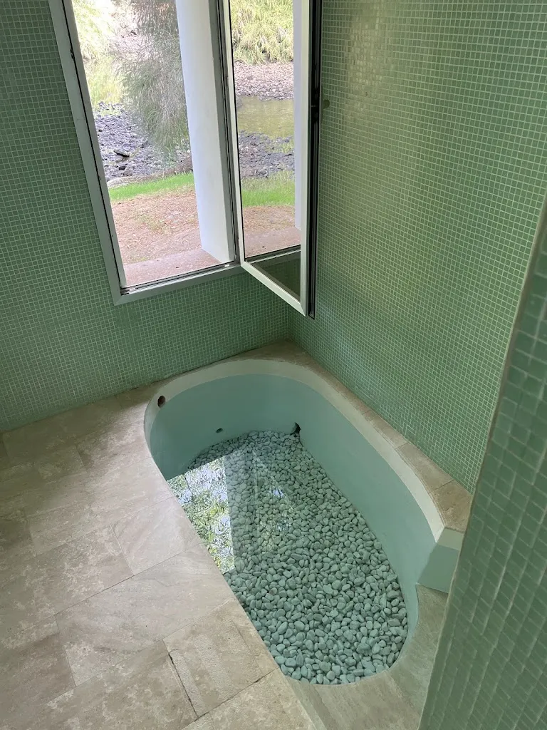 John Marquette_Bagni Termali Is Bangius_Fordongianus_review