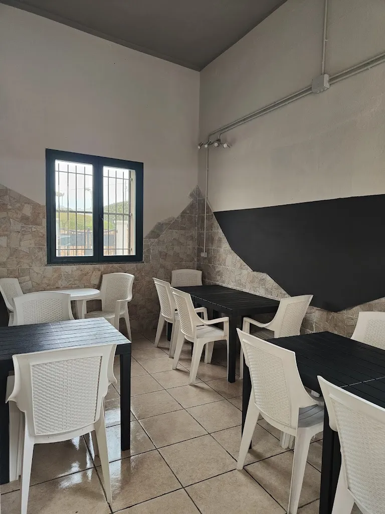 Pizzeria Davide e Daniela_Furtei_slider_image_1