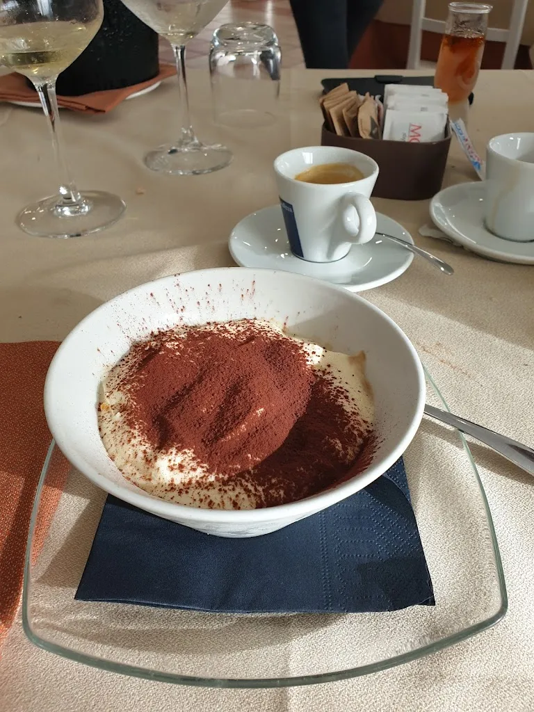 Lisa ghiro_Ristorante Egisto e Simone_Furtei_review