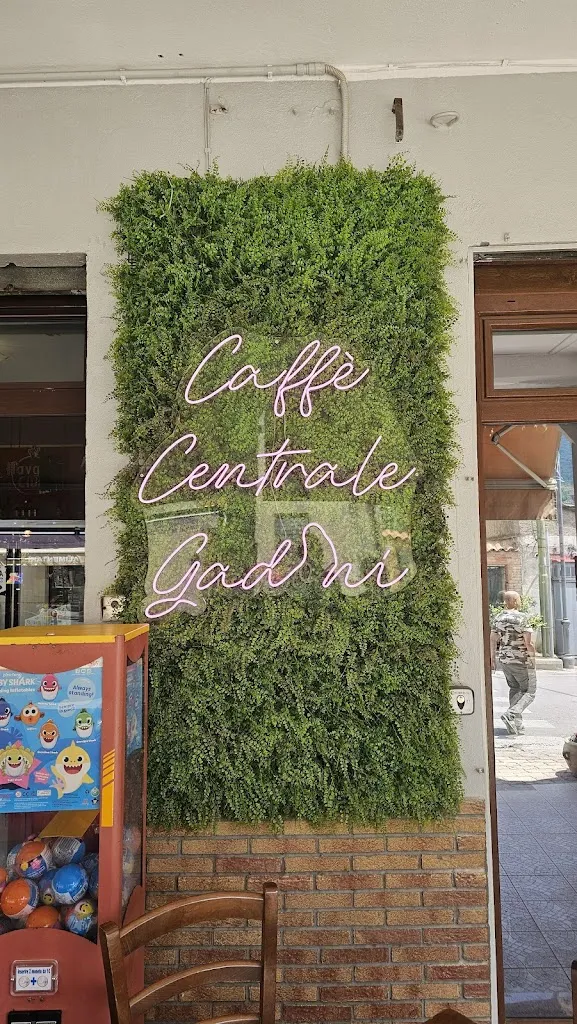 Christoph_Bar Centrale Di Moi Agostino_Gadoni_review