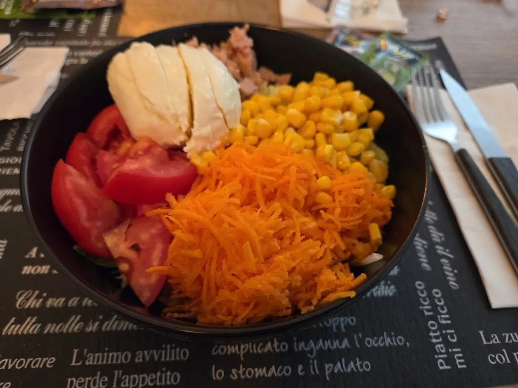 Jozef Durčák_Inno’e bistrot b&b_Fonni_review