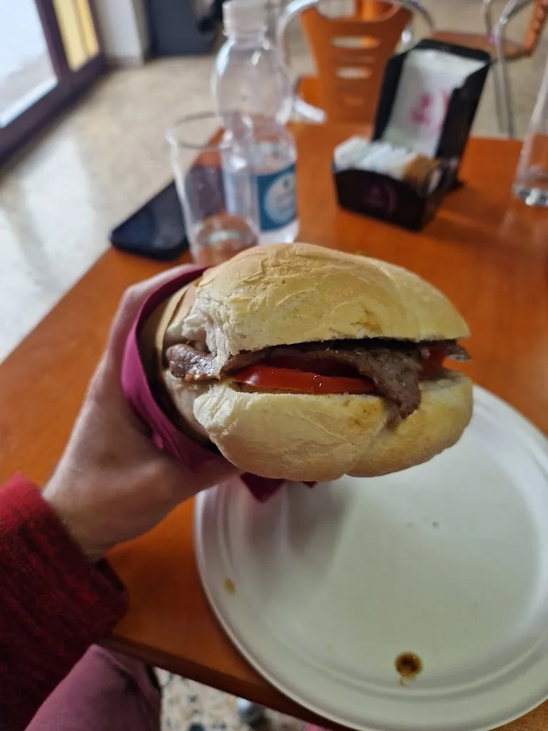 Menu_Bar Meloni_Fonni_image_5