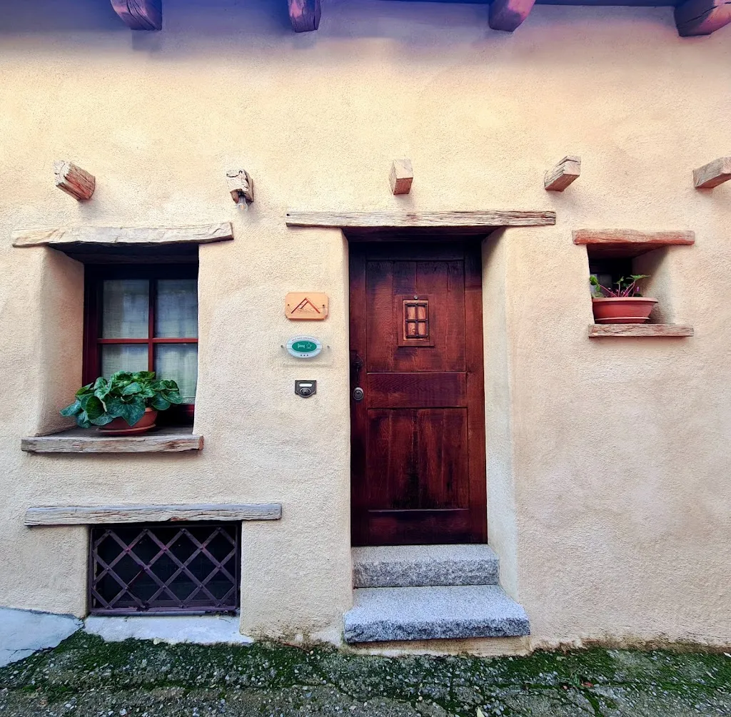 Lavinia Speranza_B&B e Home Restaurant S'Ispera -monolocale ad uso esclusivo-_Fonni_review