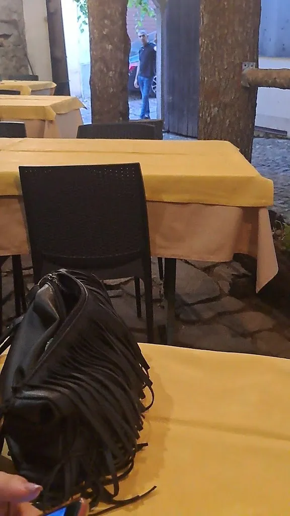 HOTEL SA ORTE - RISTORANTE IL PERGOLATO_Fonni_slider_image_2