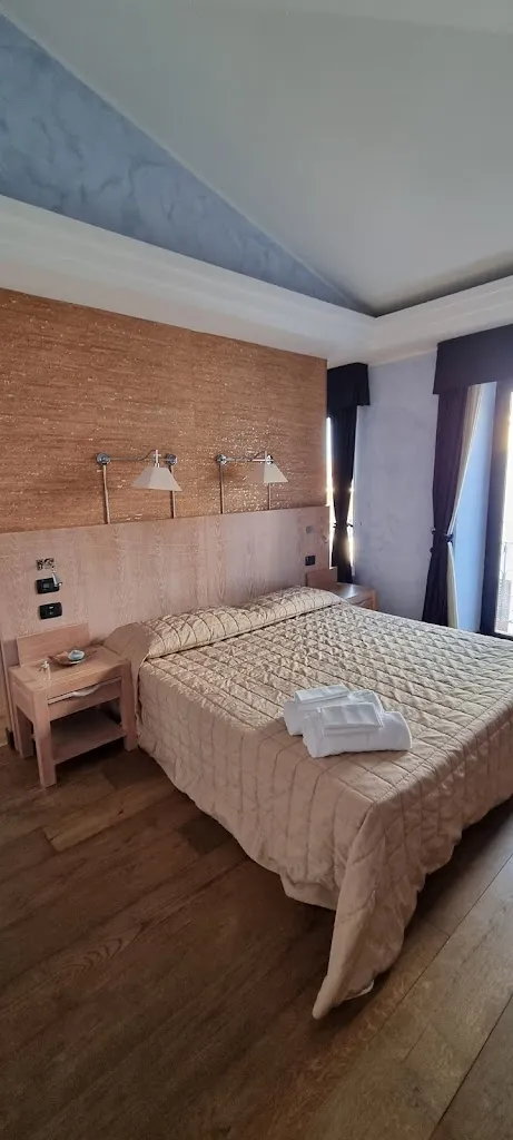 HOTEL SA ORTE - RISTORANTE IL PERGOLATO_Fonni_slider_image_3